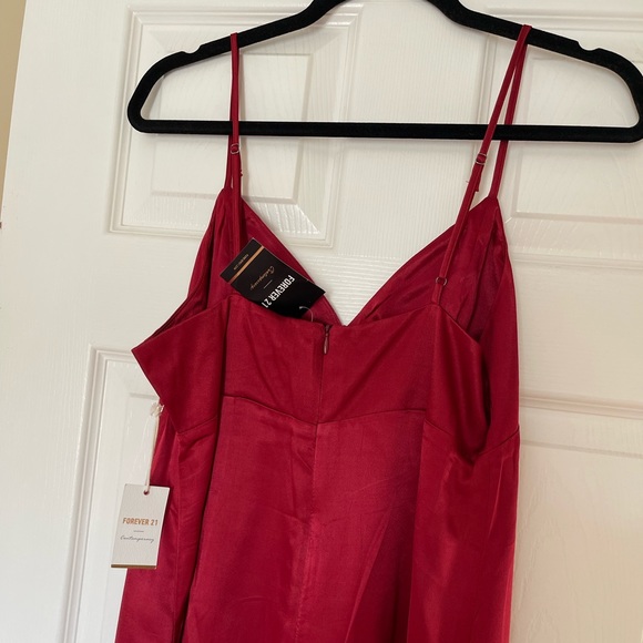 NEW Dark red burgundy satin mini dress - Picture 3 of 5